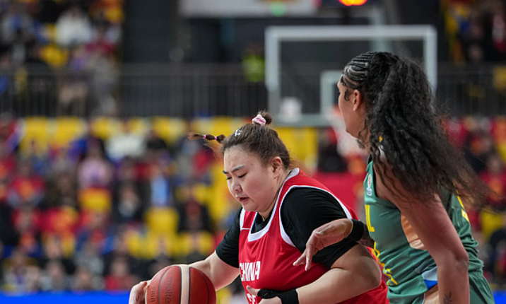 Kaiyun开云中国官网-16分钟砍12+6!中国女篮2米01女版奥尼尔闪耀:无惧WNBA探花真猛